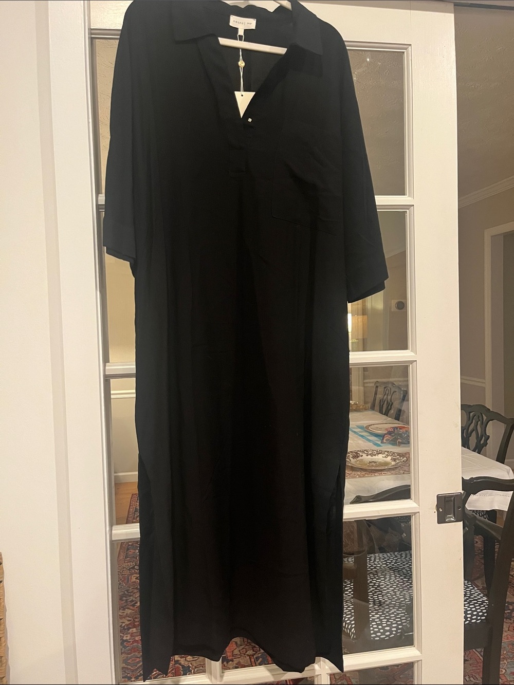 entro Black Midi Shirt Dress